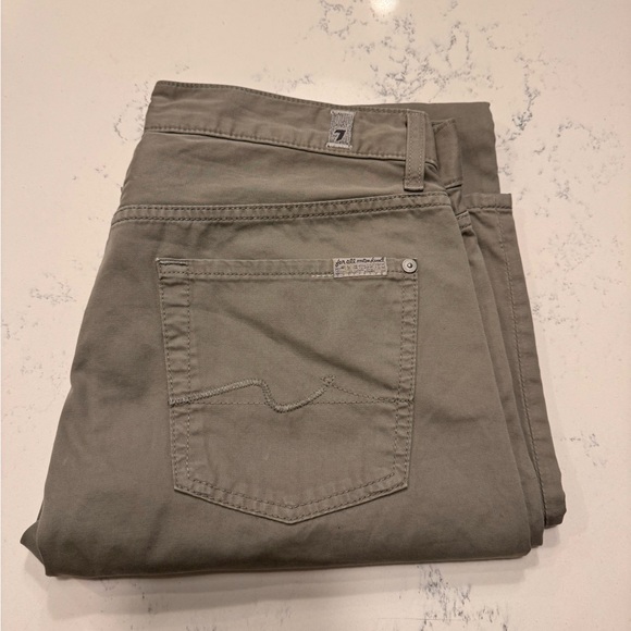 7 For All Mankind 5 pocket standard pants greige color - Picture 12 of 13